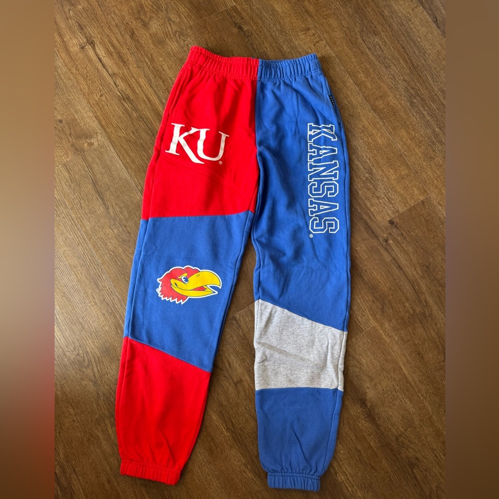 KU UNIV OF KANSAS JAYHAWKS~Hype Red and Blue Joggers sz small